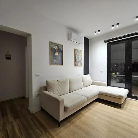 Citycenter Chic Apartment *